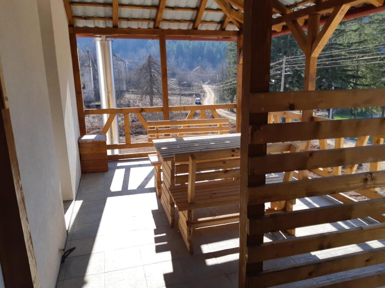 Apartmani Gmitrovic Rtanj Exterior photo