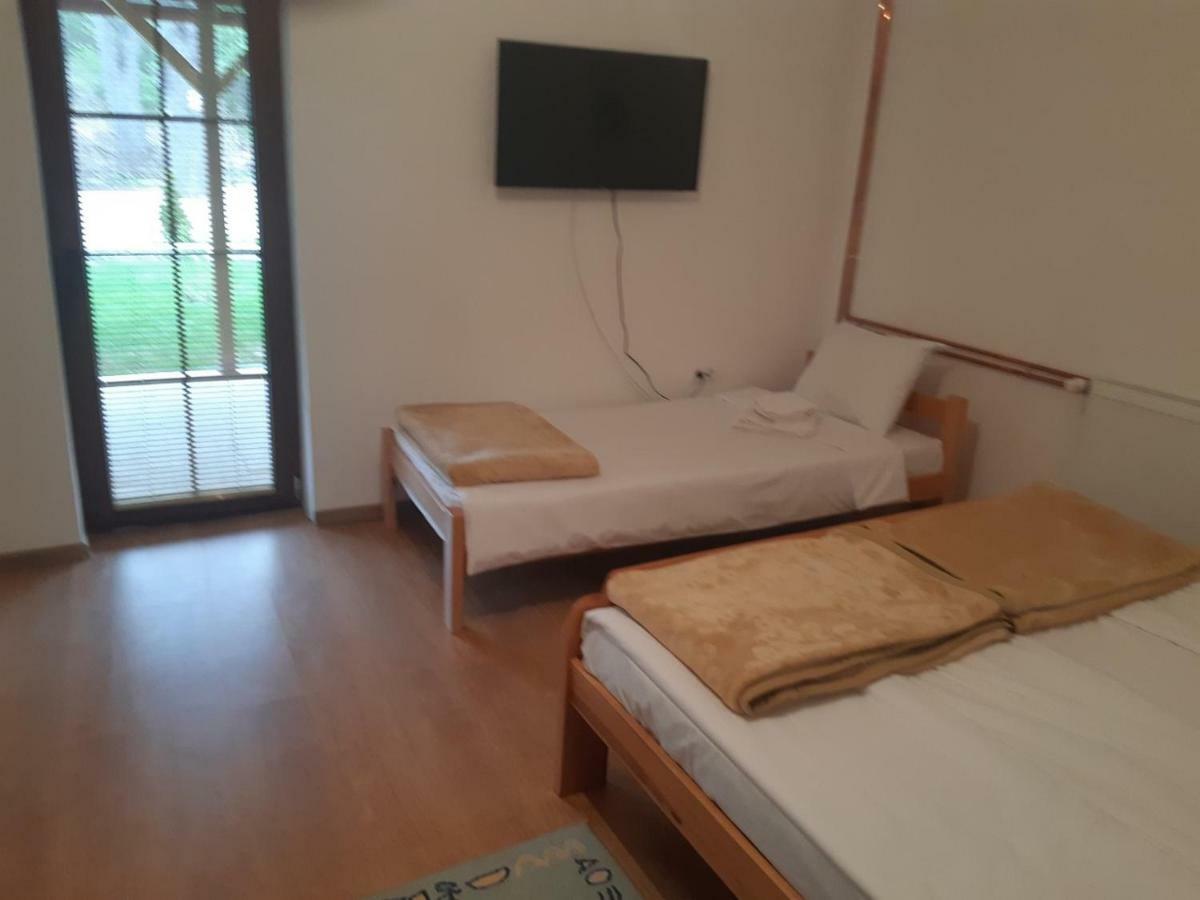 Apartmani Gmitrovic Rtanj Exterior photo